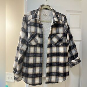 Women’s plaid shirt w warm lining